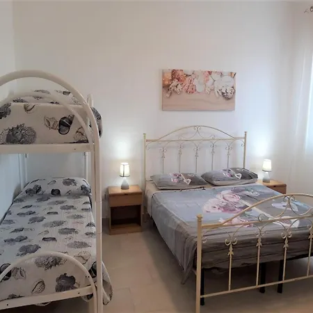 Larimar - Piano Terra Holiday home